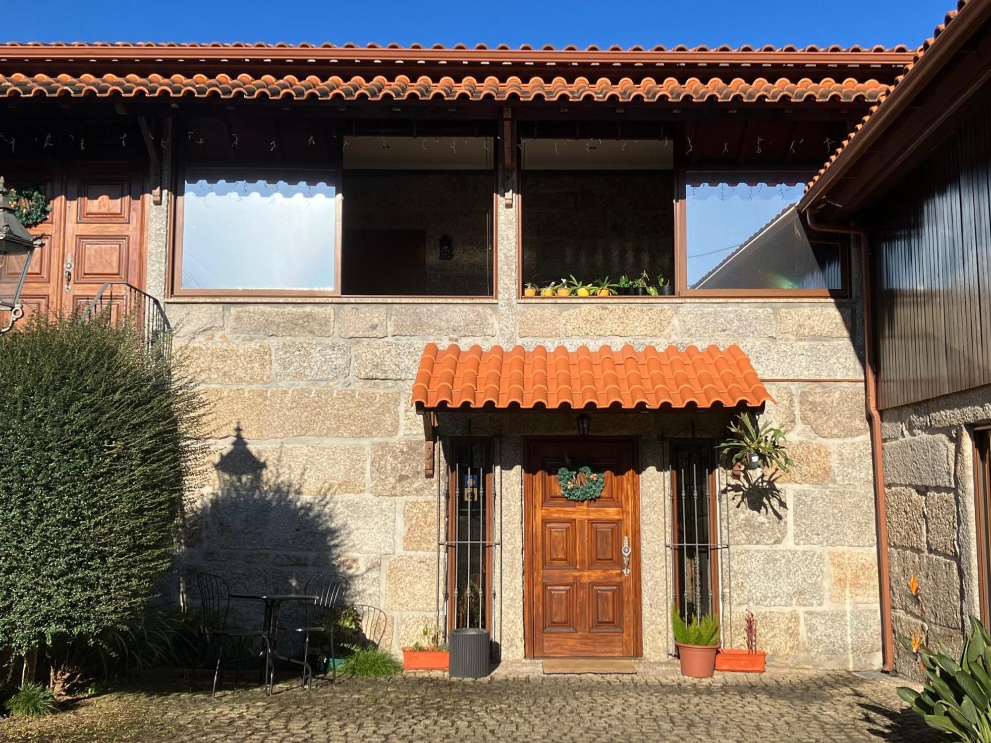 Bergui Guesthouse - Em Guimaraes Desde 2017 Exterior photo